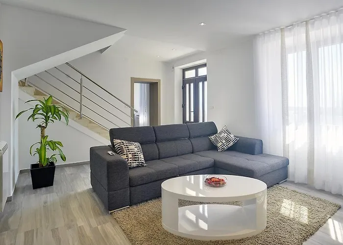 Mit Privatem Pool Nur 1 Km Bis Zum Mit Klima, Wlan, Sonnenliegen, Grill Сasa de vacaciones