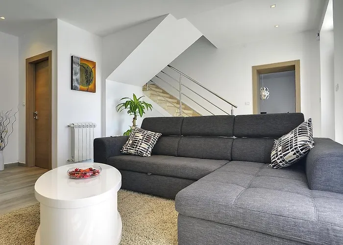 Mit Privatem Pool Nur 1 Km Bis Zum Mit Klima, Wlan, Sonnenliegen, Grill *